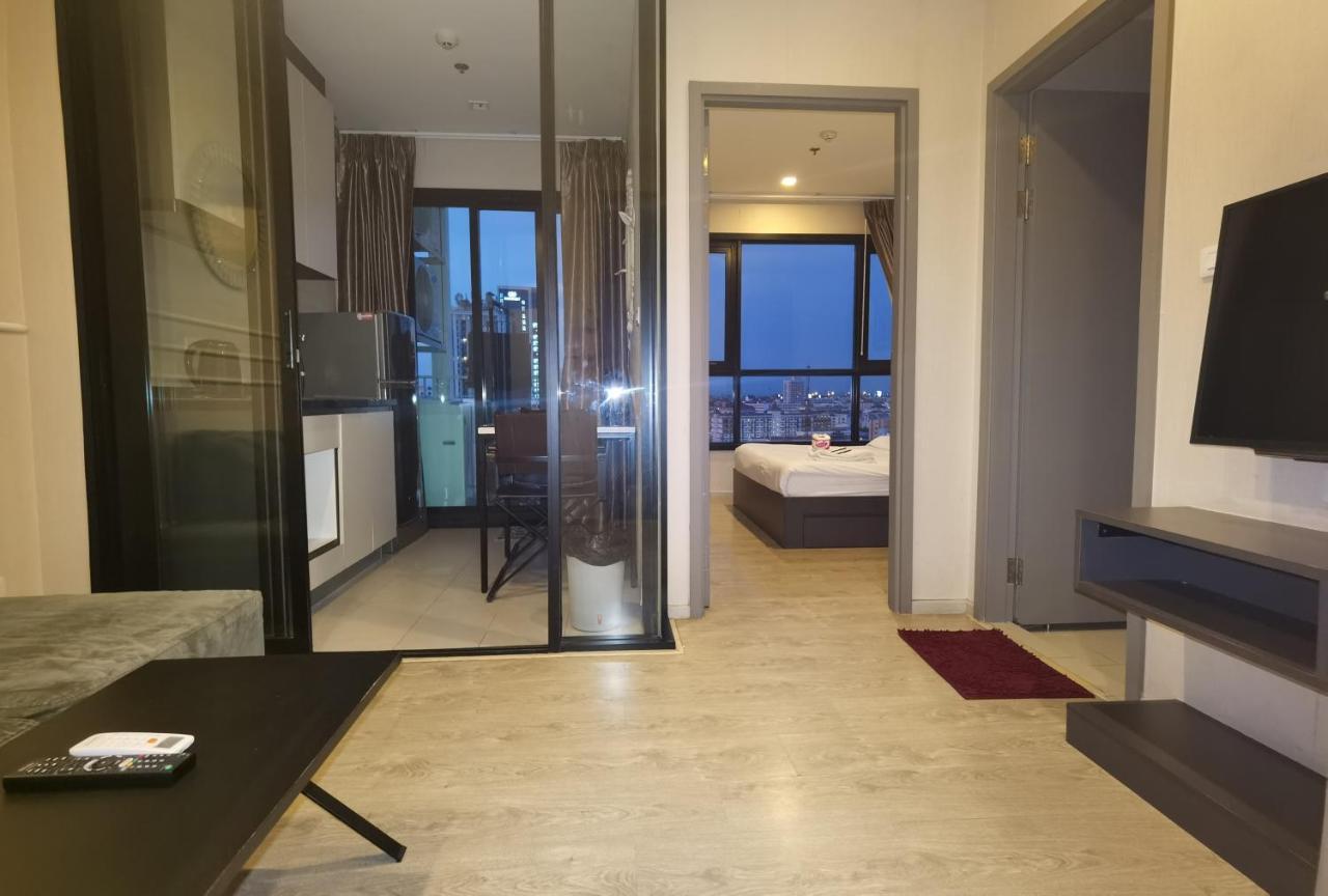 Llx Apartments At The Base Condo Pattaya Eksteriør billede