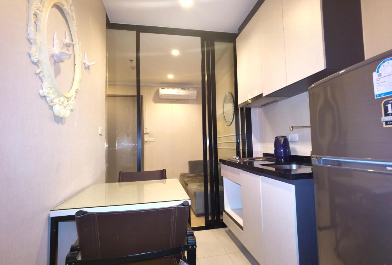 Llx Apartments At The Base Condo Pattaya Eksteriør billede