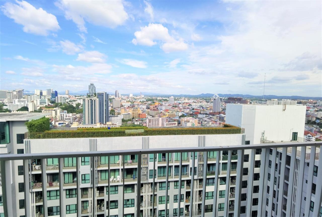 Llx Apartments At The Base Condo Pattaya Eksteriør billede