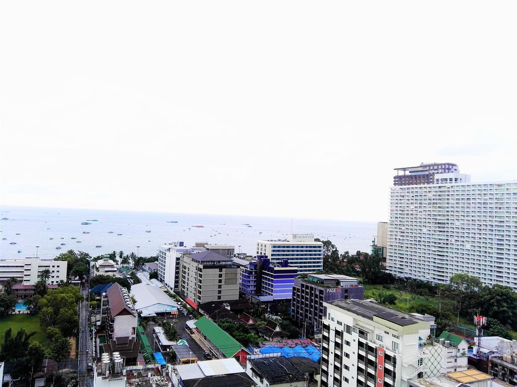 Llx Apartments At The Base Condo Pattaya Eksteriør billede