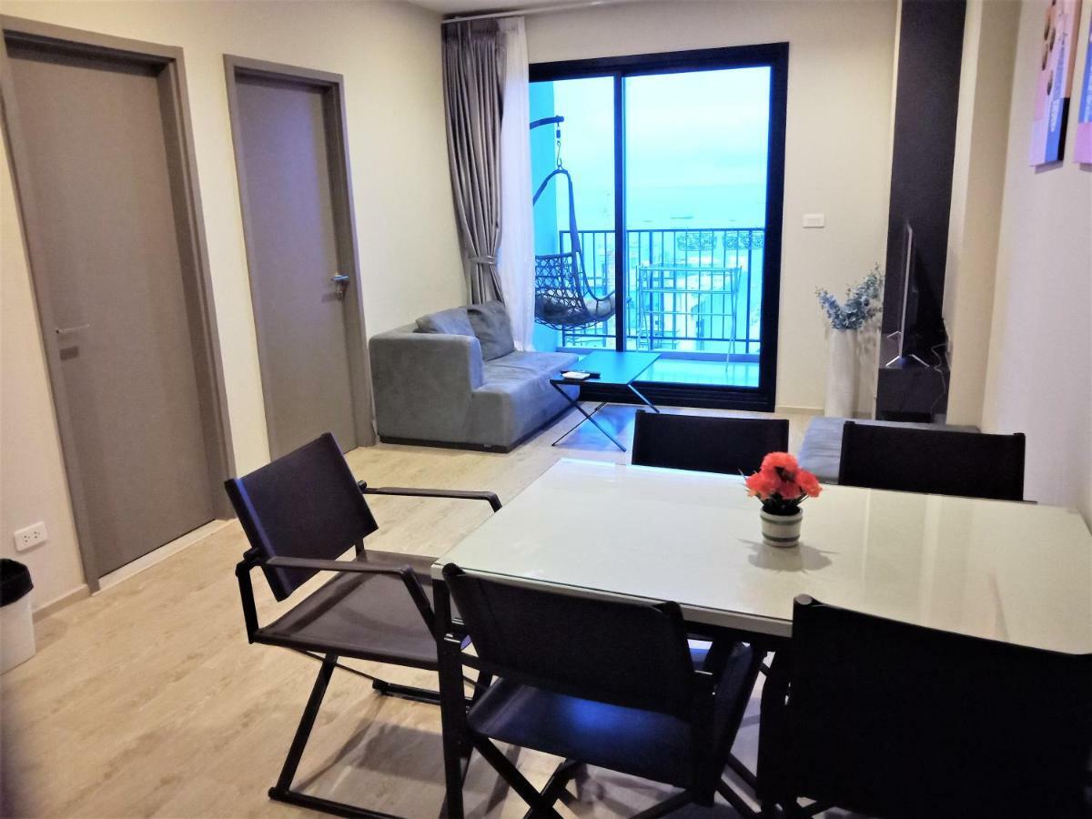 Llx Apartments At The Base Condo Pattaya Eksteriør billede