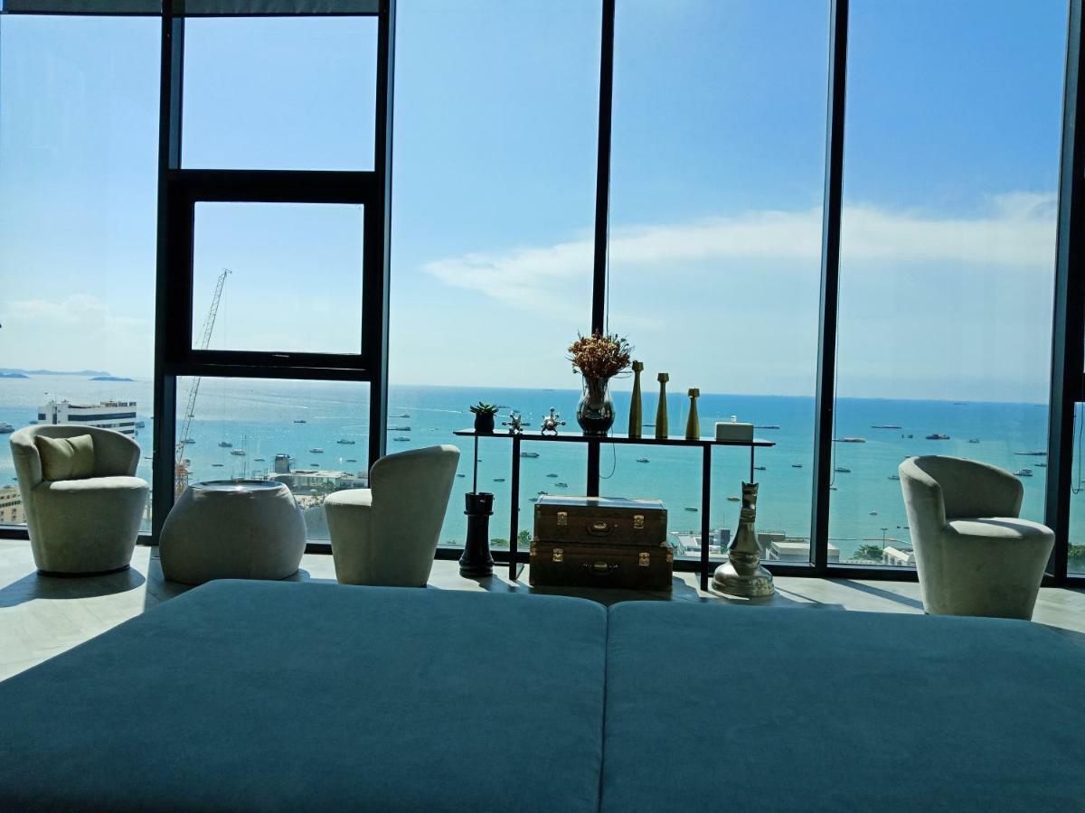 Llx Apartments At The Base Condo Pattaya Eksteriør billede
