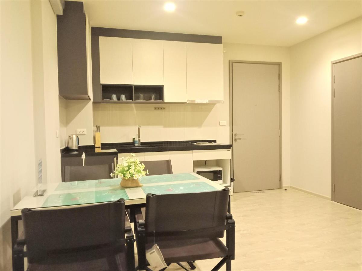 Llx Apartments At The Base Condo Pattaya Eksteriør billede